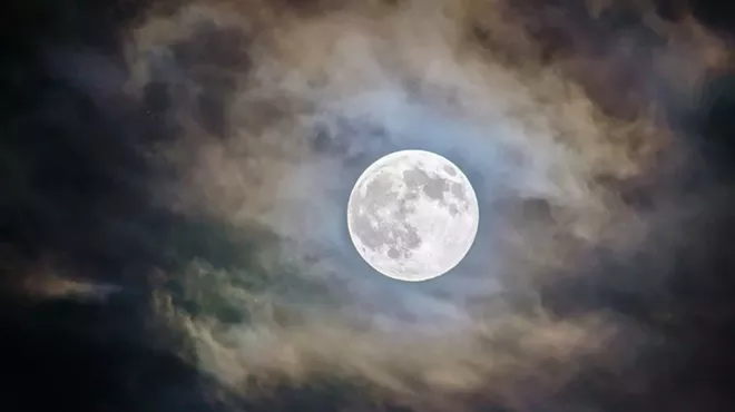 Image: Super Full Moon Women's Gathering Ceremony