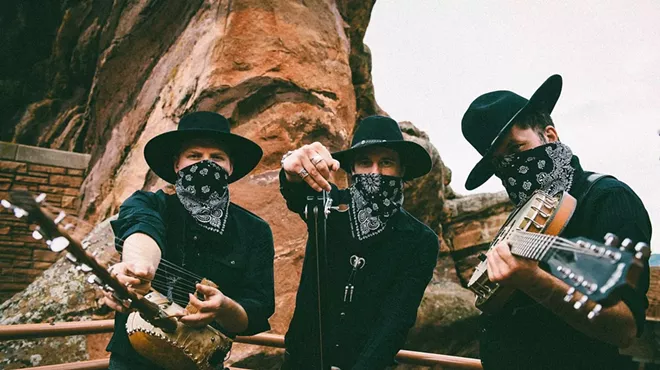Image: Dirtwire feat. David Satori