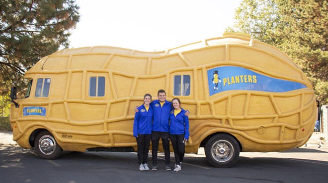 NUTmobile makes pitstop in Central Oregon