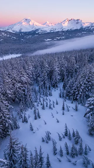 Image: Bend Photo Tours - Sunrise Drone Photo Workshop