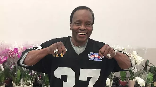Image: 2x Super Bowl Champion Lester Hayes signing