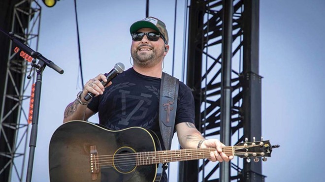 A Chat with Tyler Farr