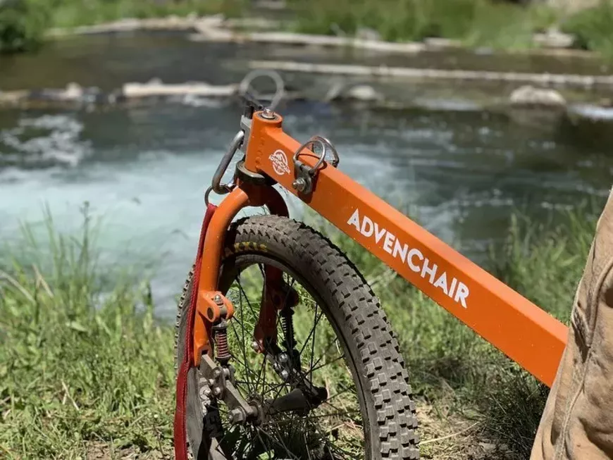 advenchair_2.0_close-up_top_tube_with_logo__1_.webp