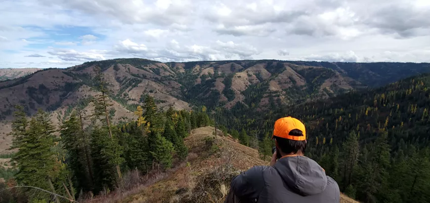 An Oregon BHA member scouting for elk in NE Oregon