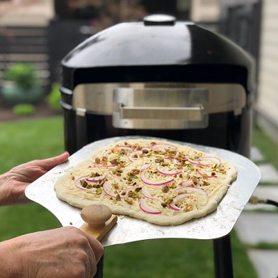 Backyard Bianco Pizza