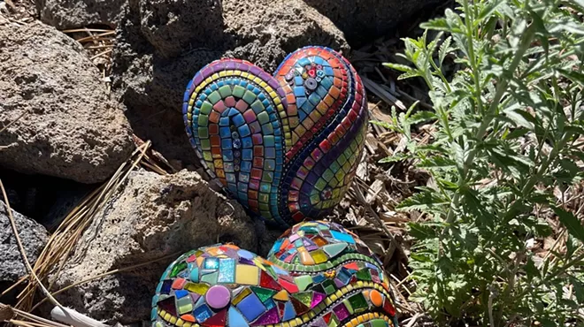 Image: Beginning Mosaic: 3D Garden Hearts
