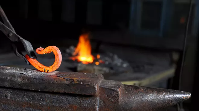 Image: Blacksmithing 101 - Forge a Metal Wall Hook *2 Session Series