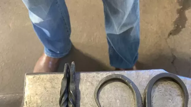 Image: Blacksmithing 101 - Make a Hook *2 Day Series