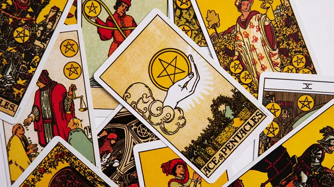 Image: Cards & Crystals