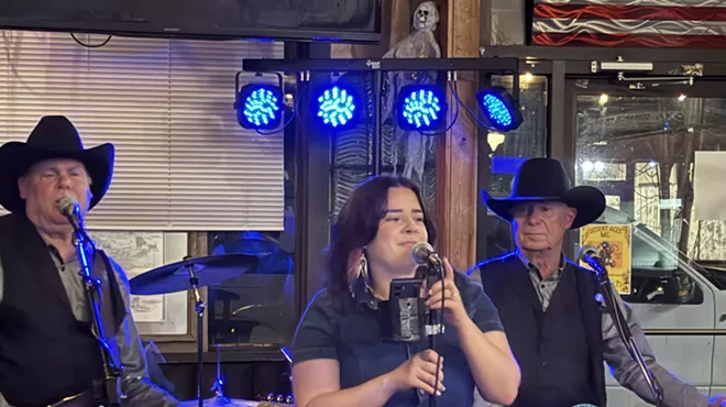 Image: Chasin&rsquo; Bandits featuring Christie Strode