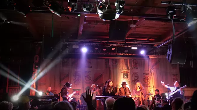 Image: Company Grand &amp; The Tortilla Chips