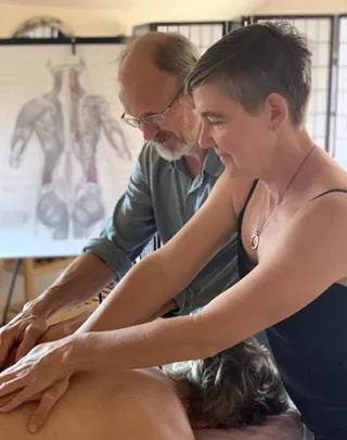 Image: Couples Massage Classes