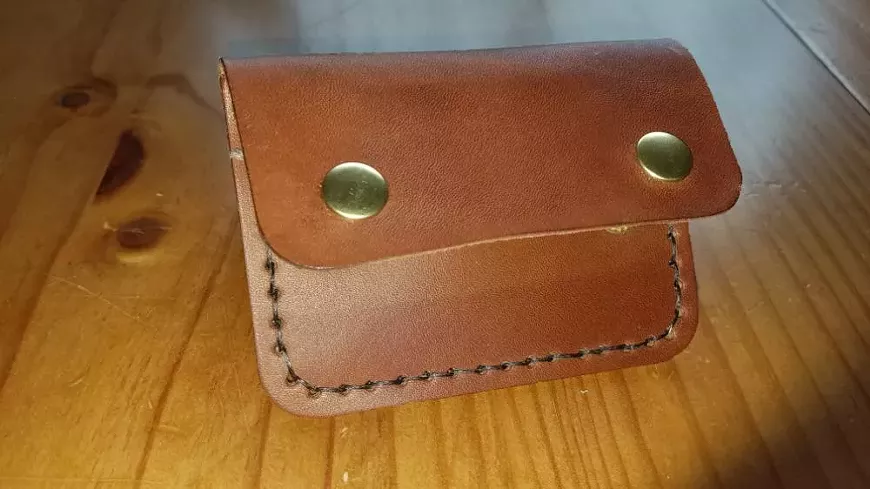 leather_flap_wallet.webp