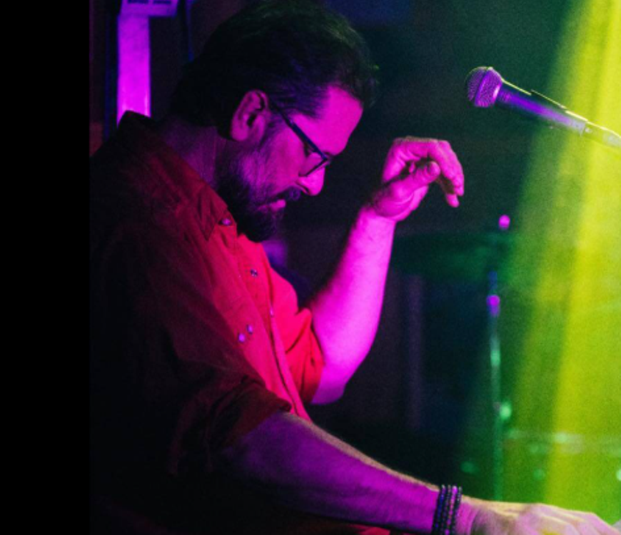Evan Mullins @ The Portello Lounge