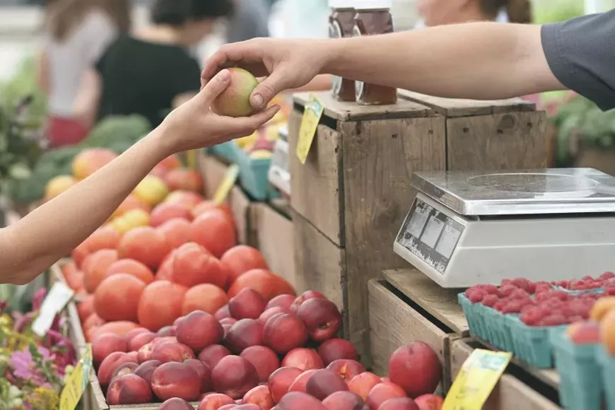 farmersmarket.webp