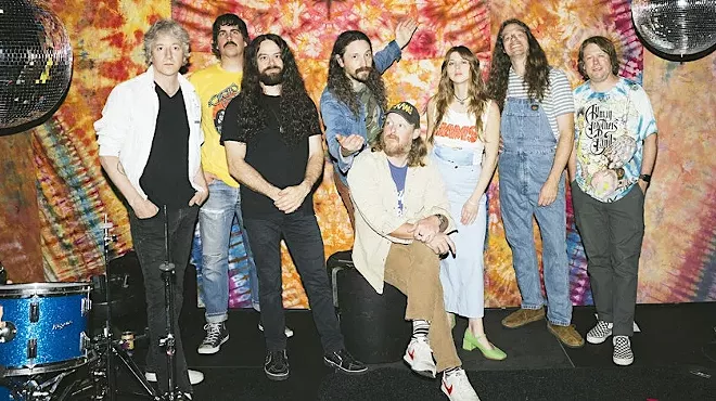 Image: Grateful Shred and Circles Around The Sun