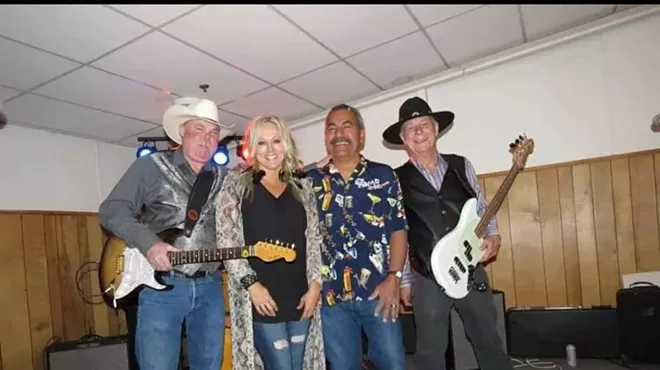 Image: Kristi Kinsey and The Whiskey Bandits