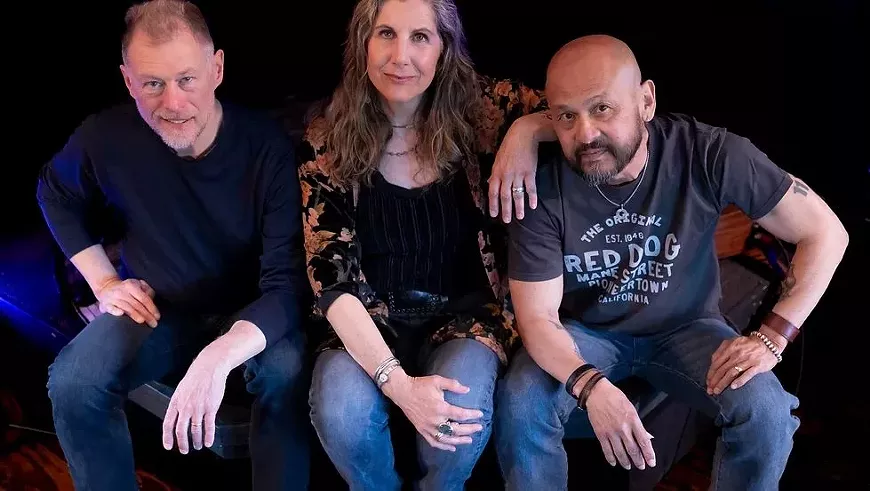 Live at the Vineyard: The Quons Trio!