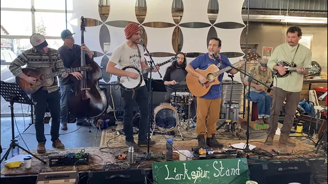 Image: Live Music with Larkspur Stand