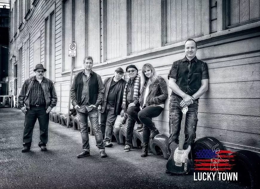 LUCKY TOWN