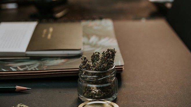 Marijuana Anonymous - Curb da Herb