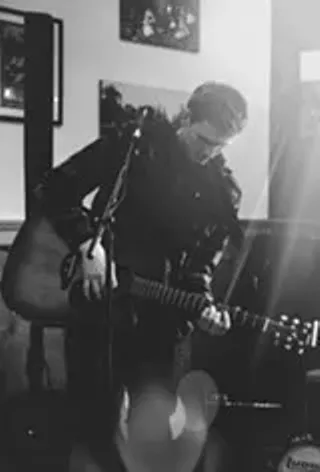 Image: Mathieu Rainey at Bledsoe Family Winery