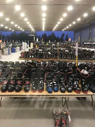 Image: MBSEF Skyliners Ski Swap