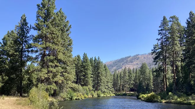 Image: Metolius River Preserve Hike