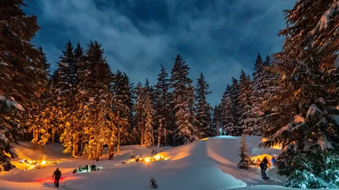 Image: New Year's Eve Bonfire on the Snow