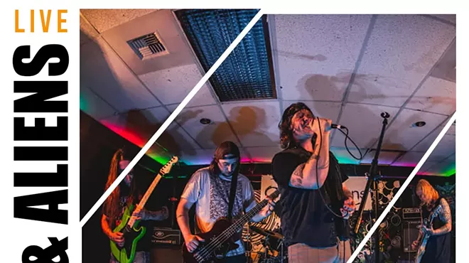Image: Owls and Aliens Freindsgiving Tour