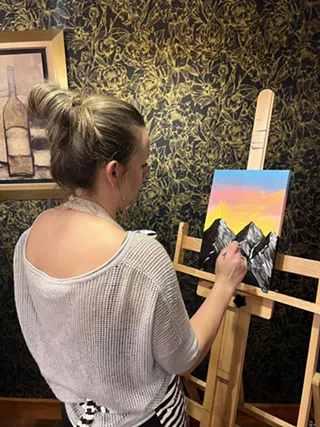 Image: Paint & Sip at Sunriver Brewing Eastside