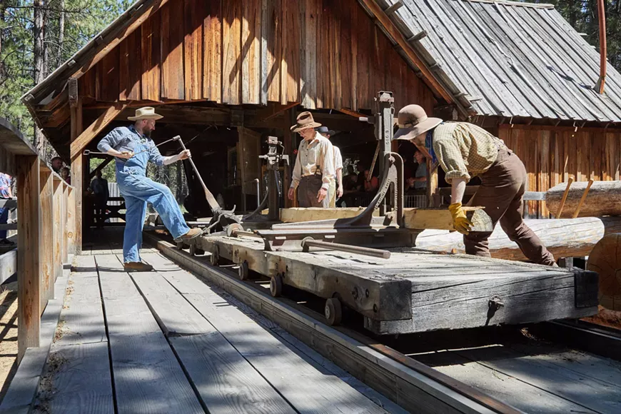 ranch_sawmill_demonstration.webp