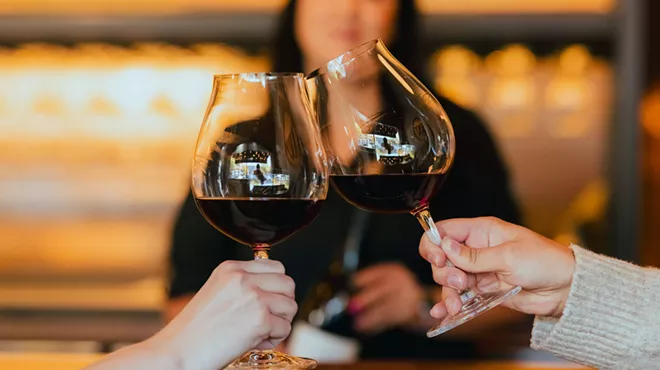 Image: Shades of Pinot Noir Educational Flight Experience