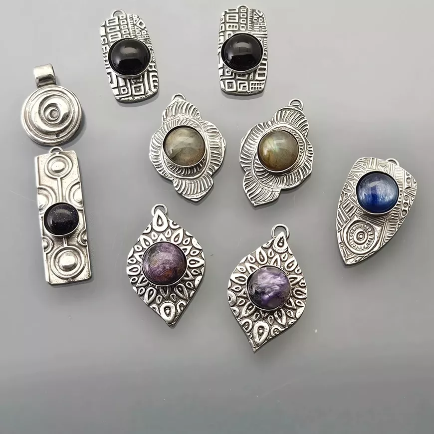 metal_clay_pendants.webp