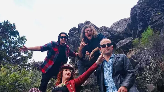 Image: Slade & The Hatchet