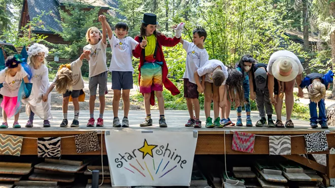 Image: Starshine Circus Performers