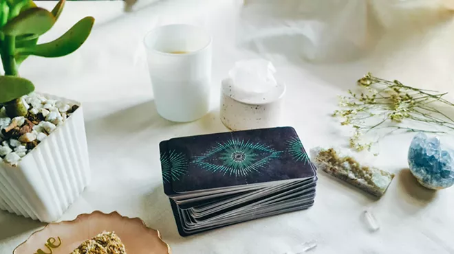 Image: Tarot & Tea