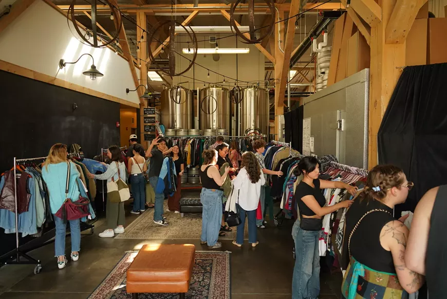 THRIFTS POP-UP @ UPP