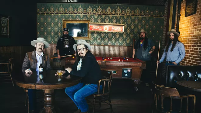 Image: Tylor & the Train Robbers