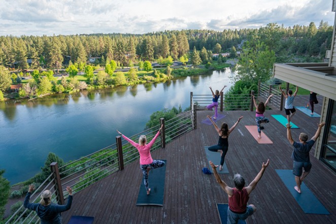 A Guide to Outdoor Yoga this Summer