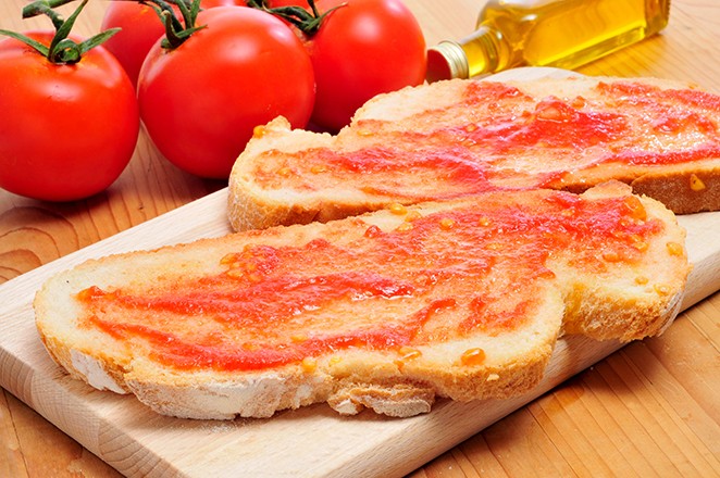 Pan con Tomate, aka Spanish Tomato Bread