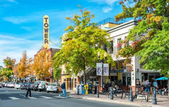 Bend Ranked 28th On WalletHub's 2023 Best Small Cities In America List