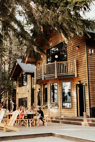 Image: Wednesday Cookout at Suttle Lodge