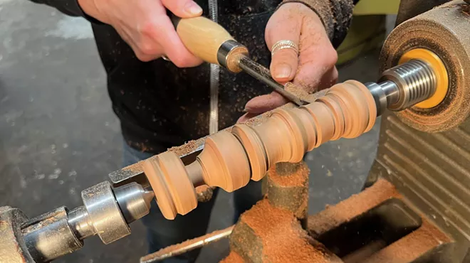 Image: Wood Turning 101: Introduction to Turning On The Wood Lathe